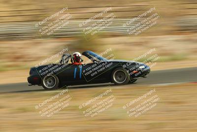 media/Jun-01-2025-CalClub SCCA (Sun) [[eae223c5dd]]/Group 1/Track Event 5/